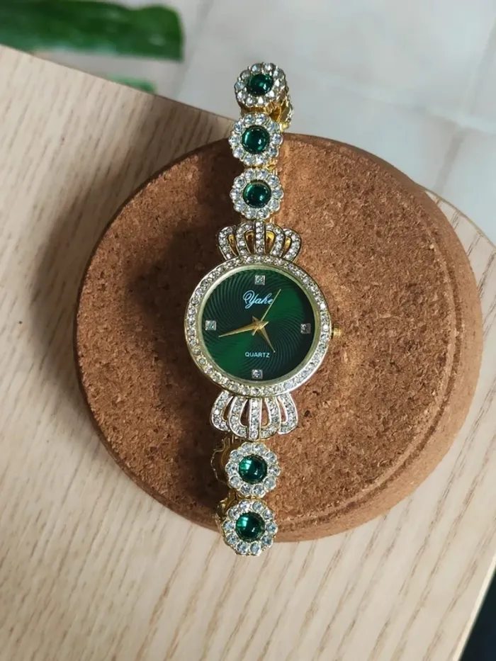 Montre bracelet doré, vert, style royal - photo numéro 3
