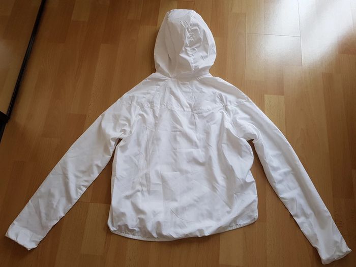 Veste légère coupe vent de course decathlon 12-13ans neuf - photo numéro 2