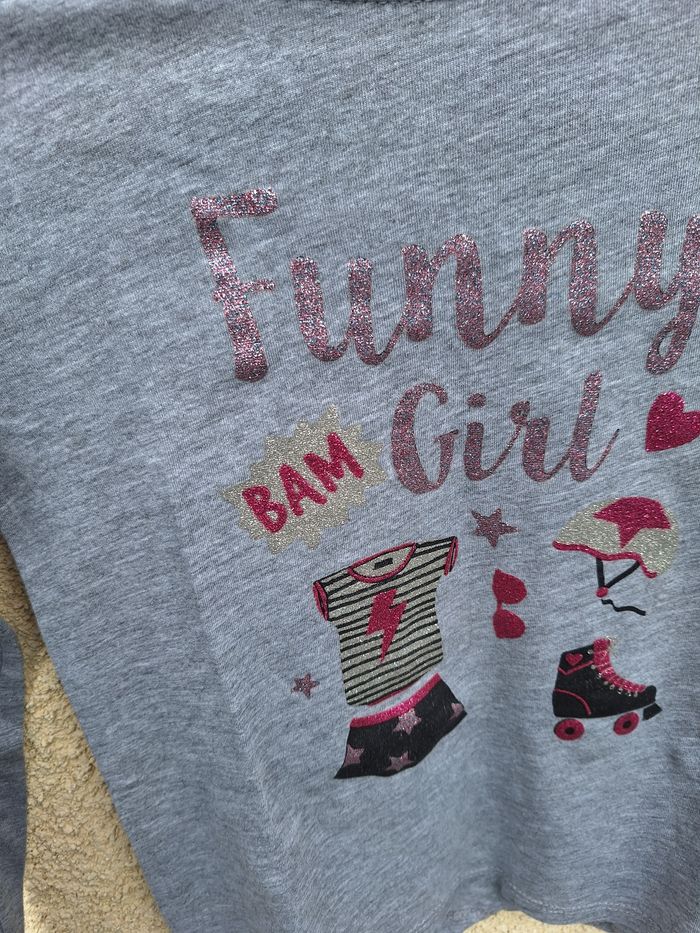 👚 T-shirt manches longues Kiabi 10 ans - photo numéro 2