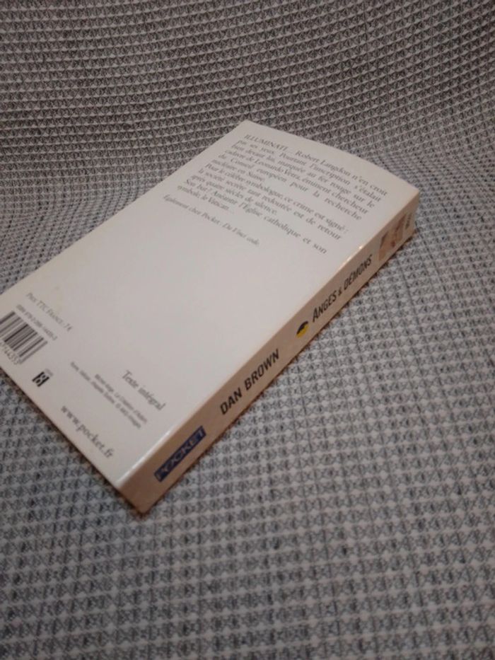 Anges et Démons - Dan Brown - Ed. Pocket - photo numéro 8