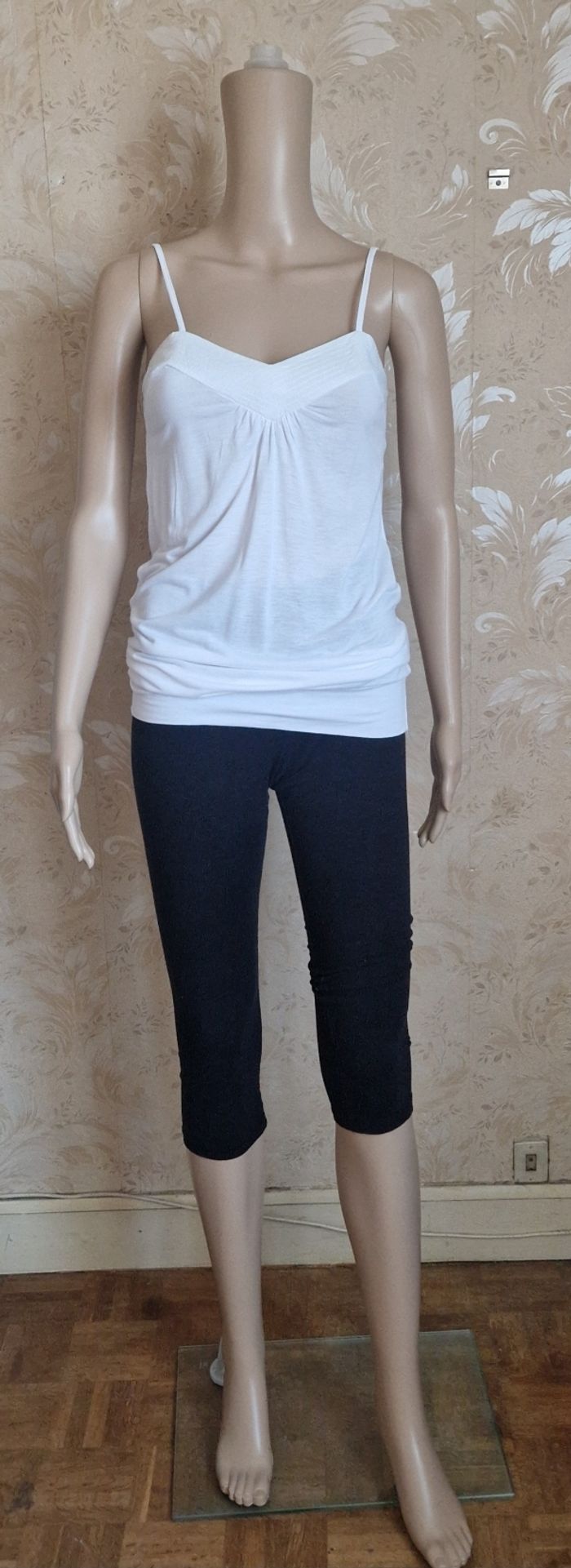 Debardeur blanc taille 1 - photo numéro 10