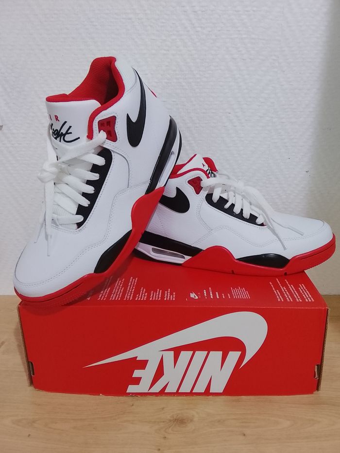 Nike air flight legacy taille 41 - photo numéro 2