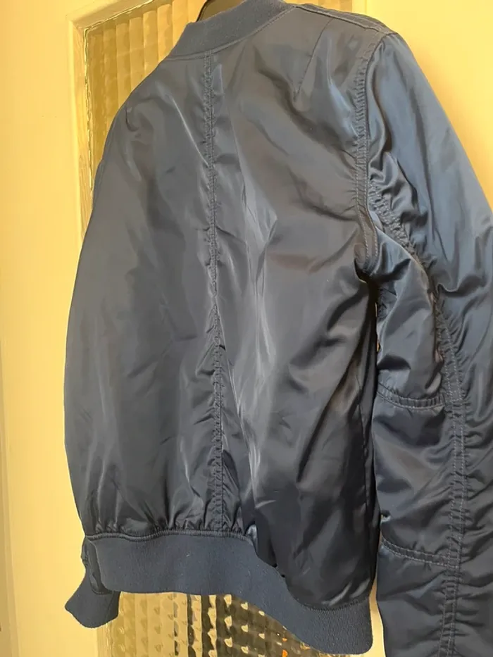 Bombers bleu - photo numéro 4