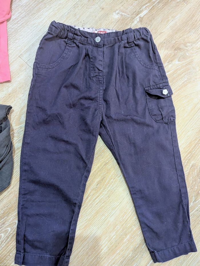 Lot 3 t-shirts et 1 pantalon 18 mois bebe fille - photo numéro 2