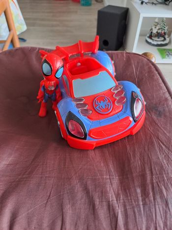 Voiture spiderman