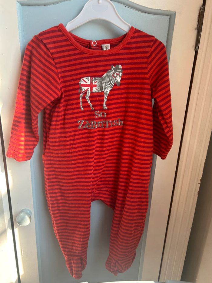 Pyjama bébé rouge , à rayures, 12 mois
