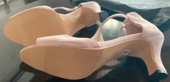 Chaussures de danse 5cm 35 rose neuves - photo numéro 3