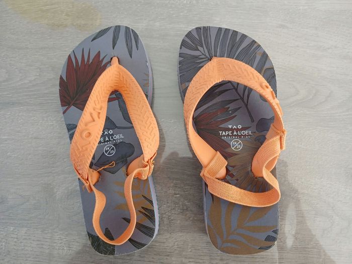 Tongs elastiqués taille 24/25