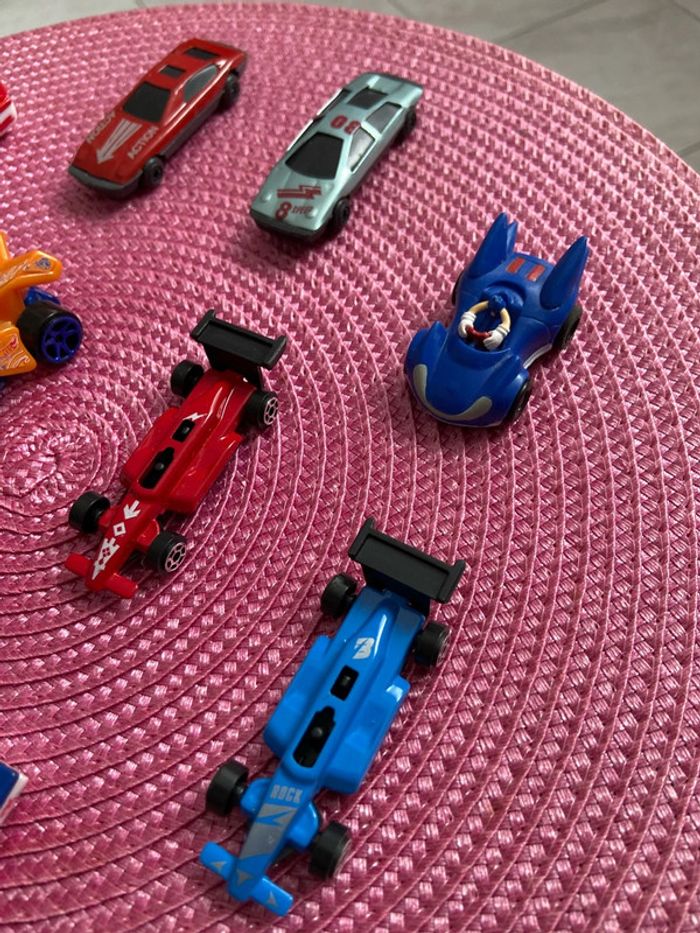 Lot de 8 voitures et 2 bateaux - photo numéro 4