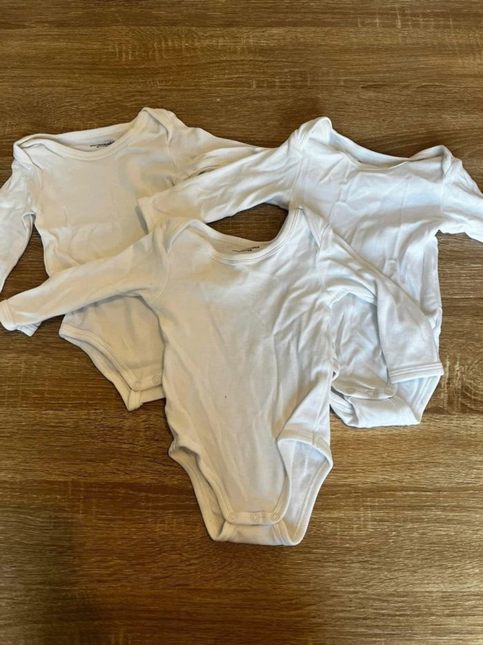 Lot vêtements 6 mois - photo numéro 9