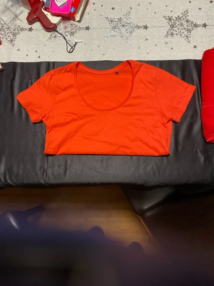 Tee-shirts orange corail