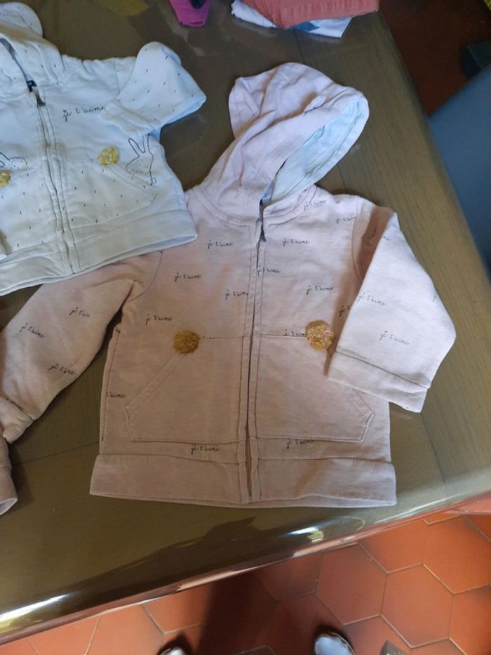 Lot gilets kiabi - photo numéro 2