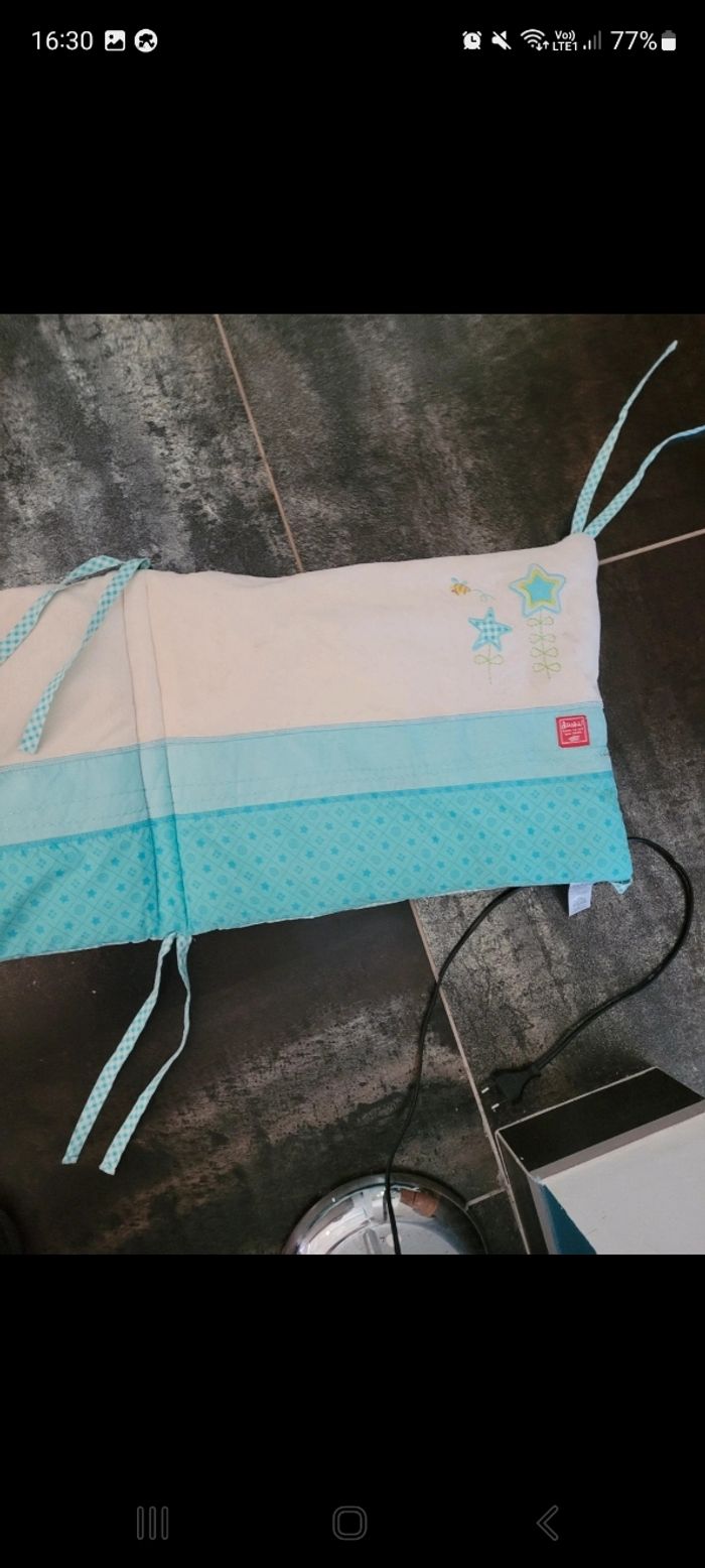 Tours de lit turquoise - photo numéro 2