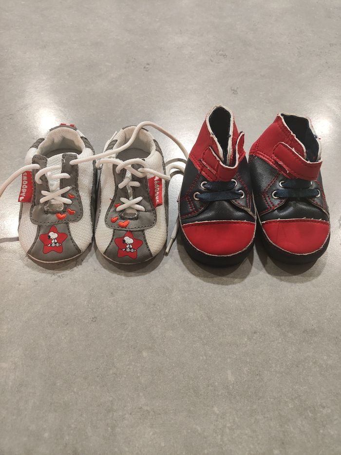 Lot de 2 paires de chaussures bébé – Taille 17 – Marque Snoopy & P’tit Bisou – jamais portées