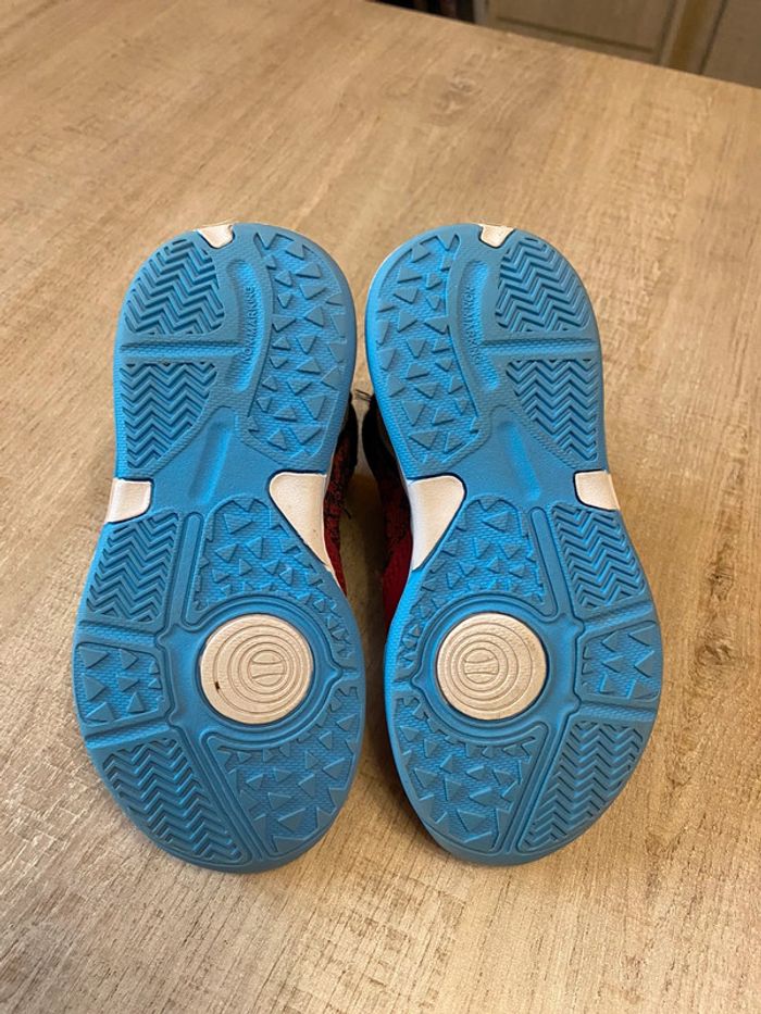 Chaussure de basketball - photo numéro 5