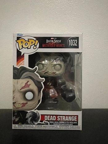 Pop dead Strange 1032