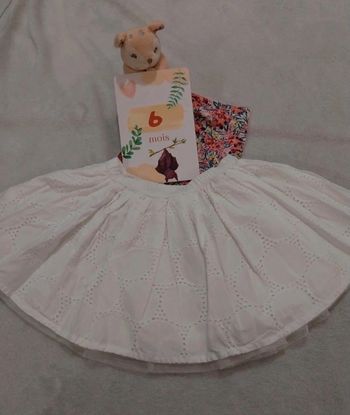 Jupe de 6 mois