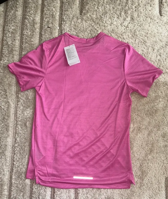 💗 T-shirt Nike Running/Miler Rose Homme – Neuf avec étiquette 💗 - photo numéro 2