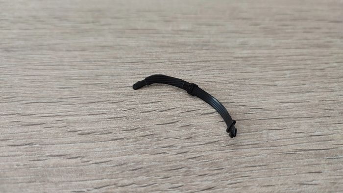 Ceinture passager pièce détachée miniature Chevrolet Corvette C5 1997 Burago Bburago 1/18 #B65 - photo numéro 2