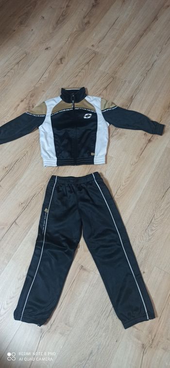 Ensemble jogging 6 ans lotto