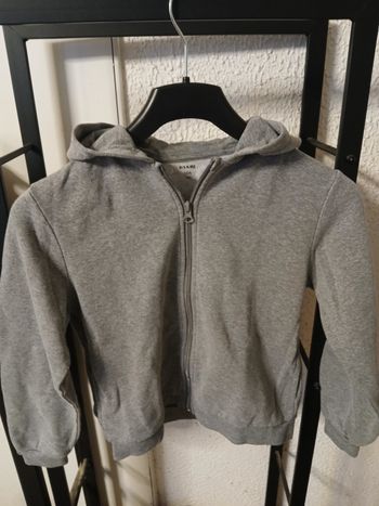 SWEAT ZIPPE GRIS KIABI 