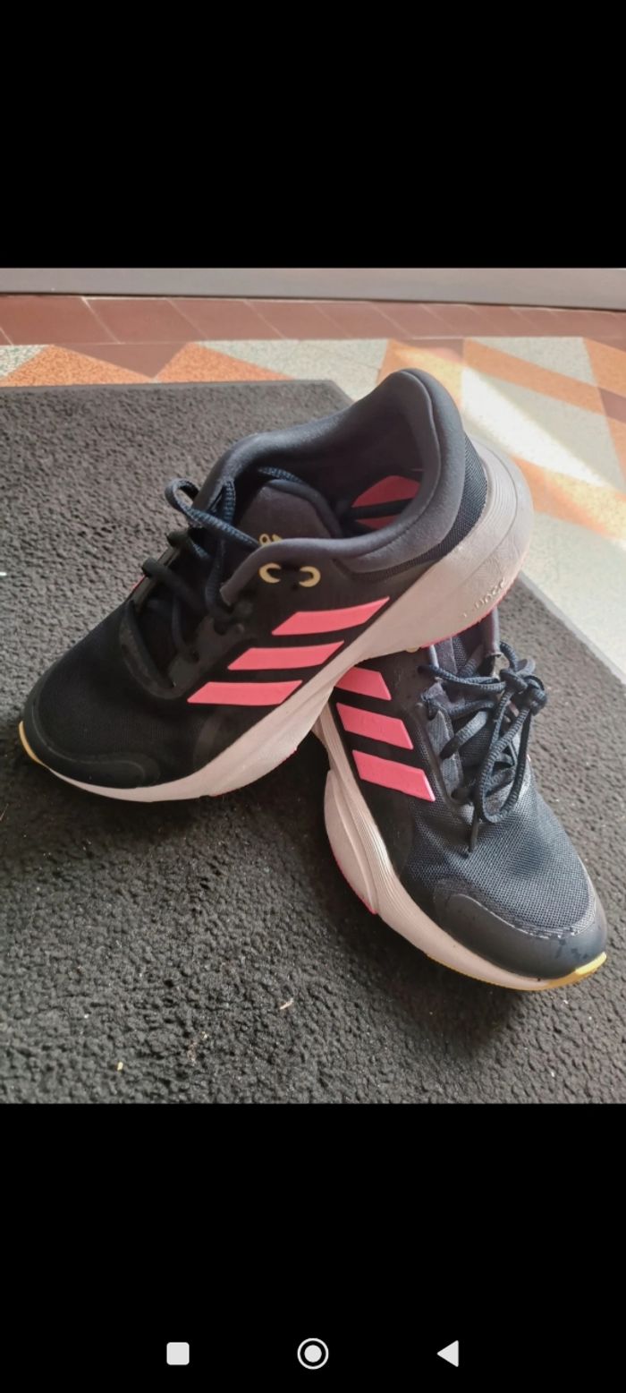 Basket de sport femme