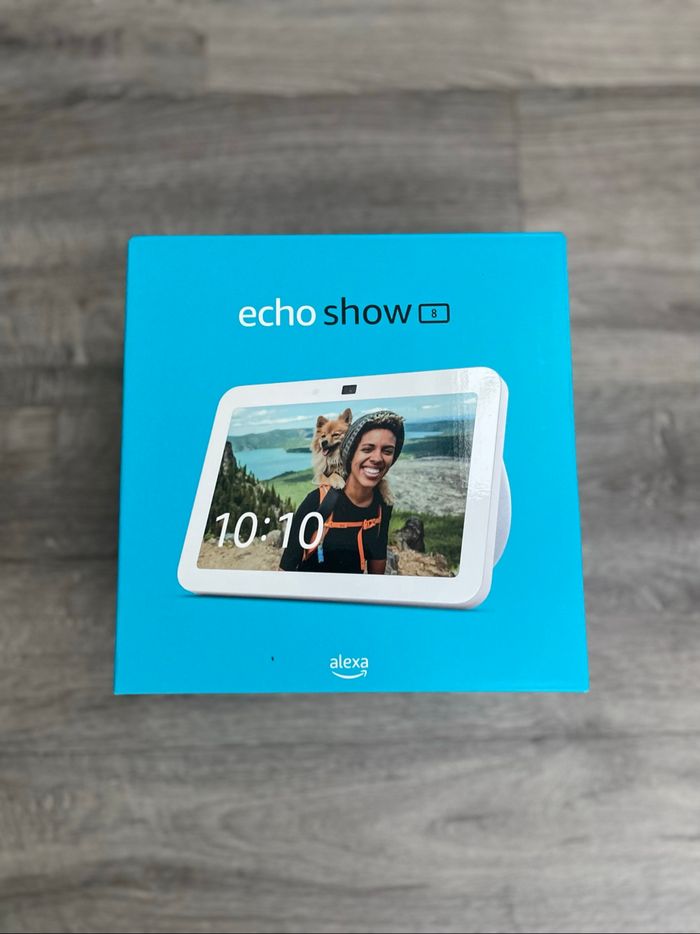 Echo show 8 , 3 eme génération Neuve