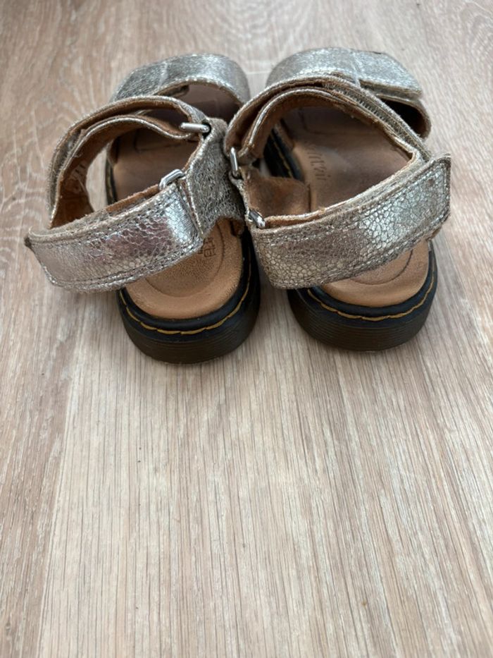 Sandales dorées effet craquelés à scratch Dr Martens pointure 28 - photo numéro 14