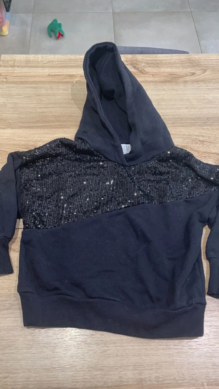 Sweat à capuche et sequins 6 ans - photo numéro 3