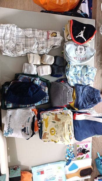 Lot vêtements 12 mois garçon 