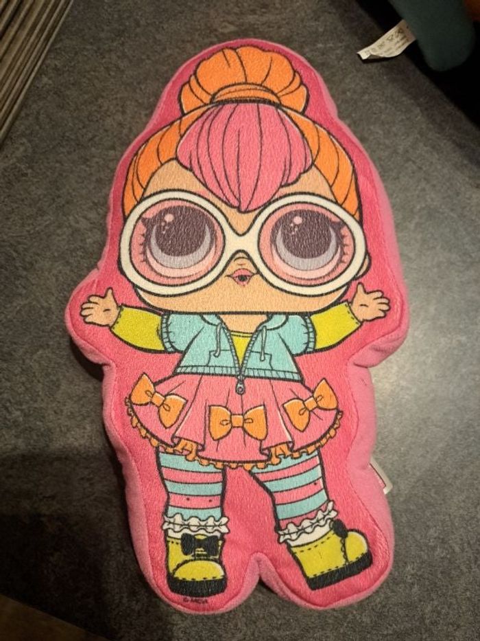 Coussin. Lol surprise