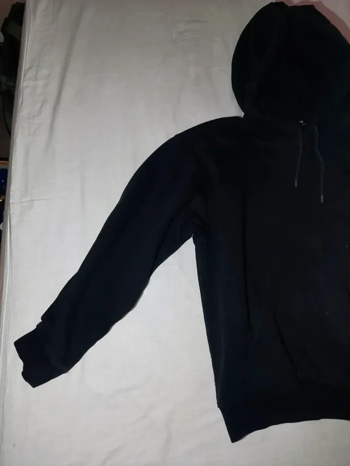 Pull à capuche h&m - photo numéro 2