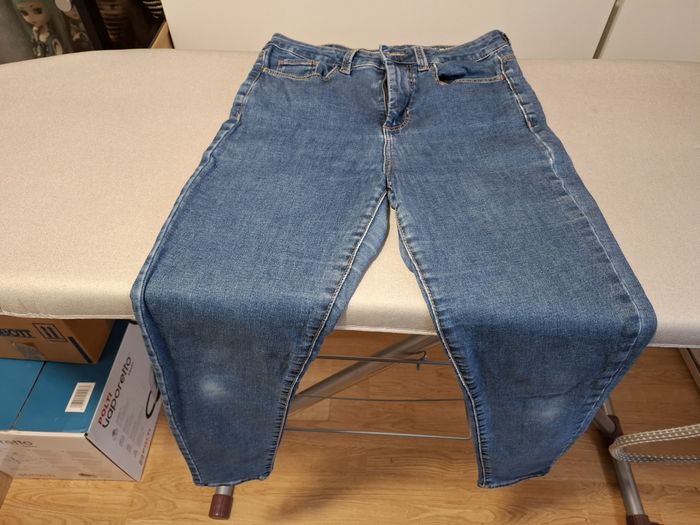 Joli jegging femme C&A 38 taille haute très extensible très bon état - photo numéro 4