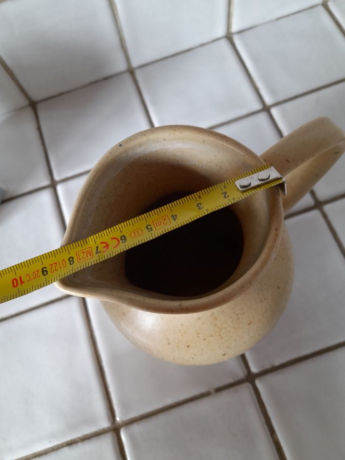 Pichet beige - photo numéro 6