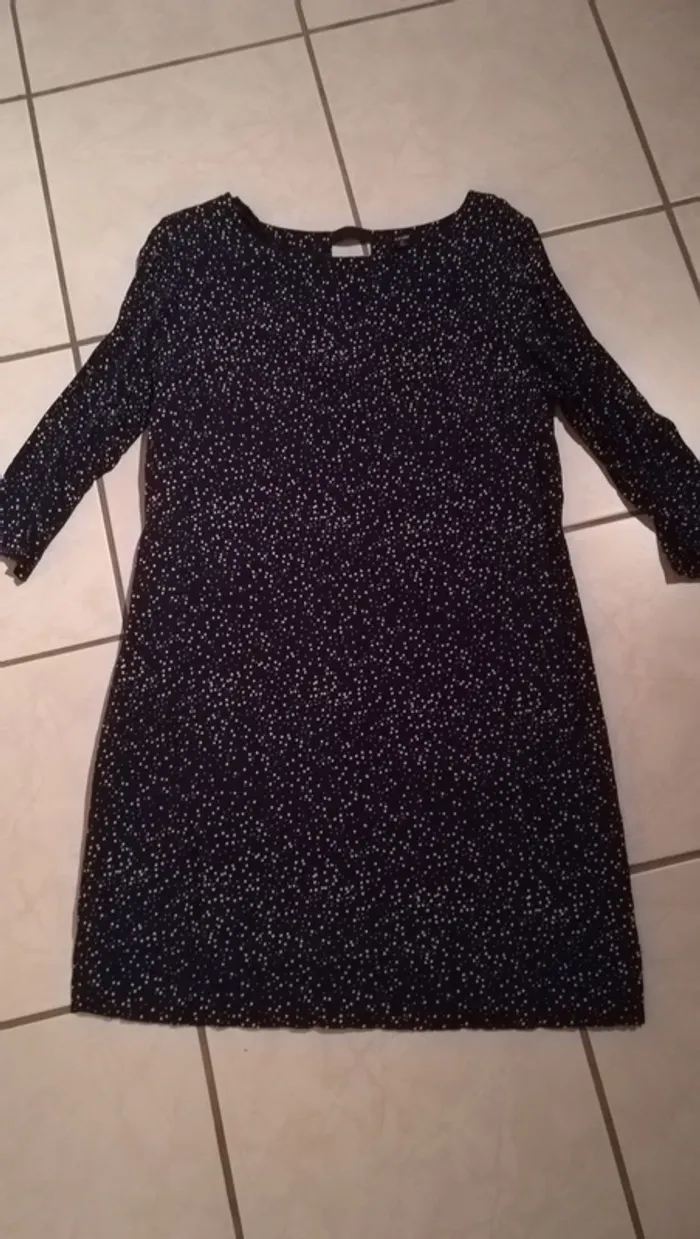 Robe bleue marine kiabi