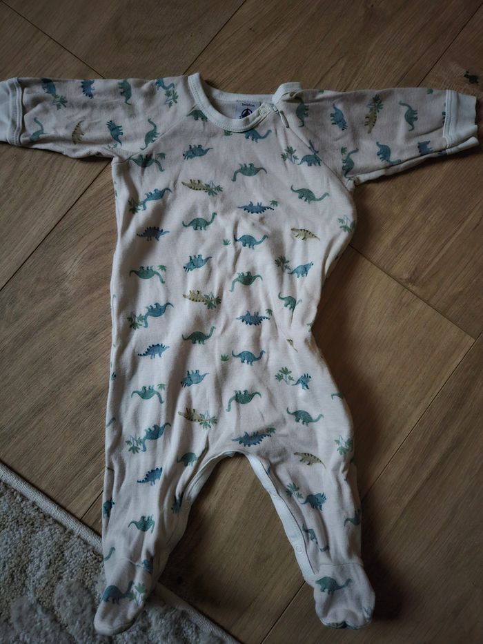 Pyjama petit bateau dino 3 mois
