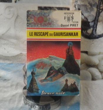 Le rescapé du Gaurisankar de Daniel Piret Ed. Fleuve Noir Anticipation
