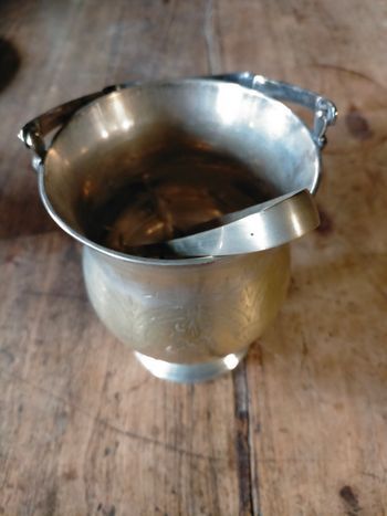 Seau à glaçons en métal argenté 