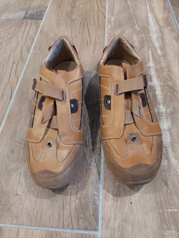 Chaussures 42