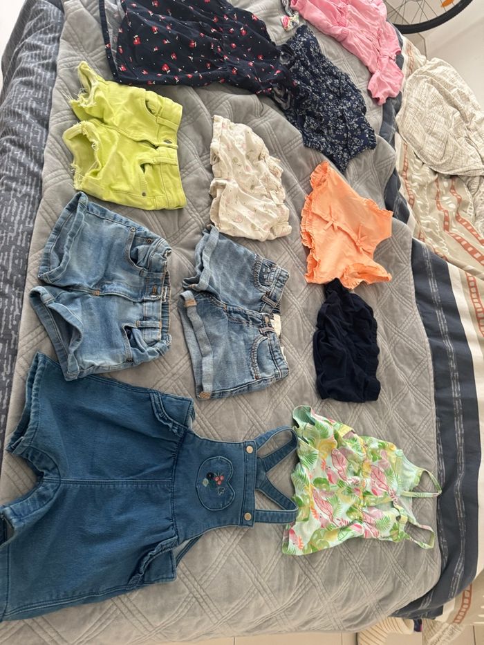 Lot vêtements  3 ans - photo numéro 2