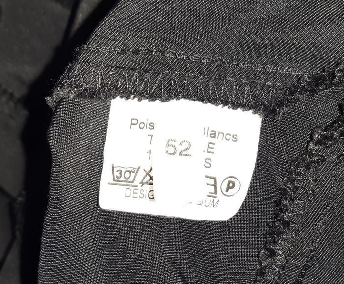 Ensemble Tee-shirt et jupe femme Taille 50 et 52 Poissons blancs - photo numéro 5