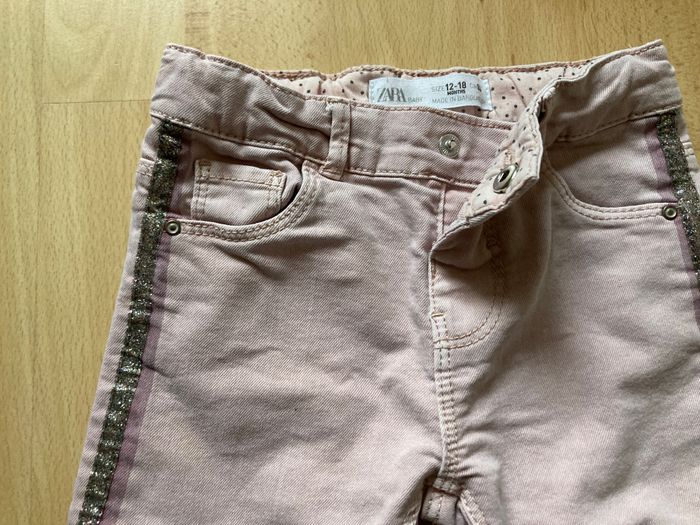 jeans avec bandes à paillettes  fille 12/18 mois - photo numéro 5