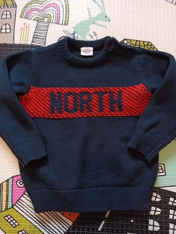 Pull bleu marine tao