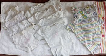 Lot body taille 12 mois