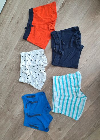 Lot de 5 shorts garçon taille 12 mois