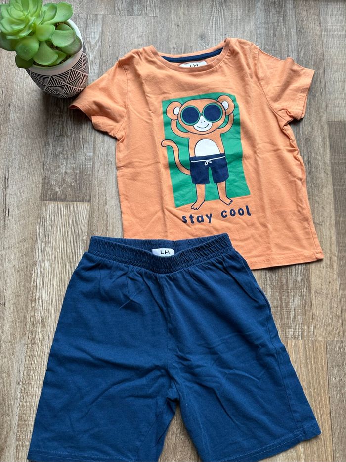 - Pyjama La halle   - 5/6 ans - Très bon état