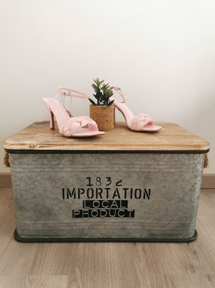 Sandales rose tressées à talons Pimkie Pointure 38 Achat