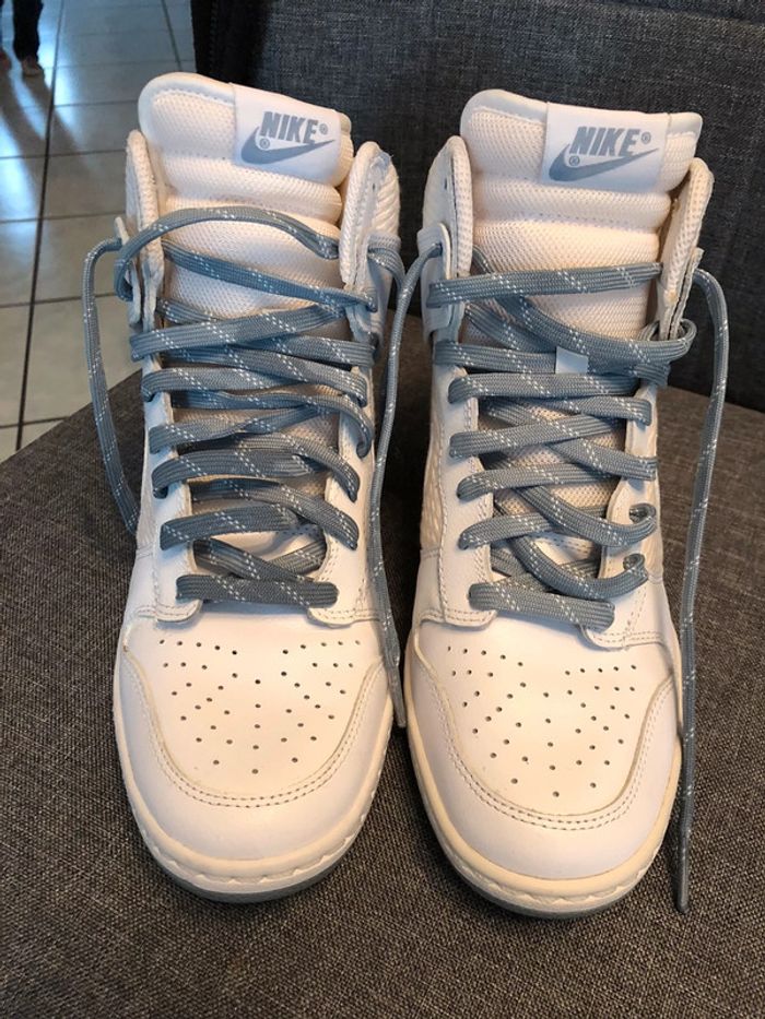 Basket compensée Nike dunk Sky hi - photo numéro 10