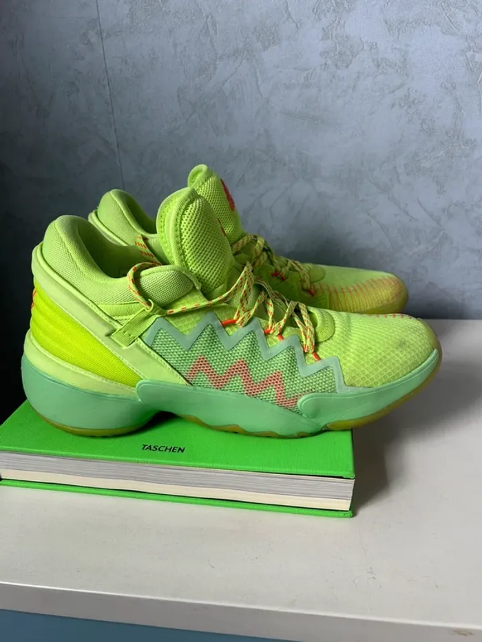 Adidas D.O.N Issue 2 Marvel Spidey Sense - photo numéro 4