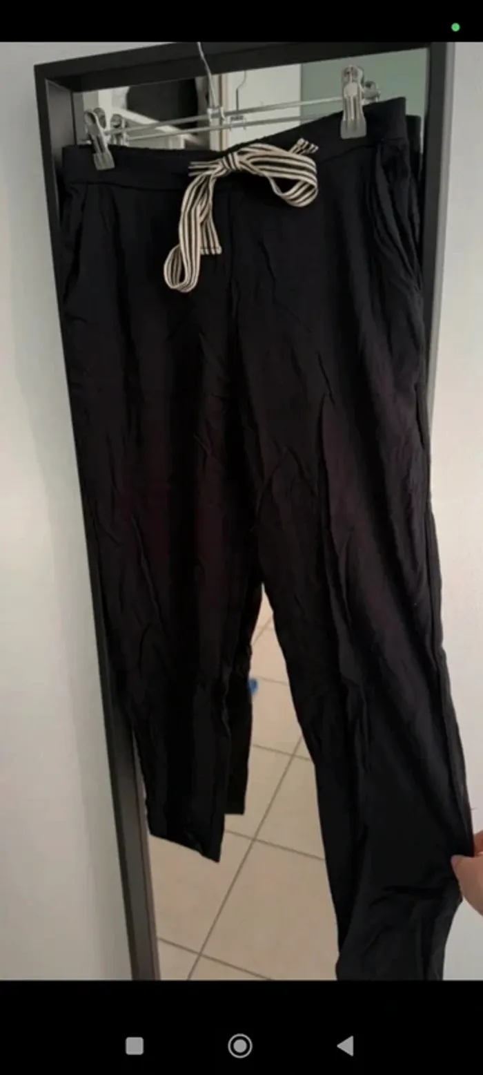 Pantalon noir Mango S - photo numéro 3